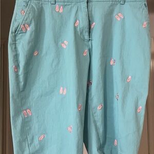 Briggs Jones New York Capri ‘s with flip flops Size 14